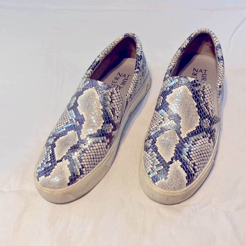 White and silver snake skin naturalizer sneaker